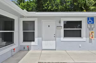 241 NW 40th St, Oakland Park, FL 33309 - Photo 16