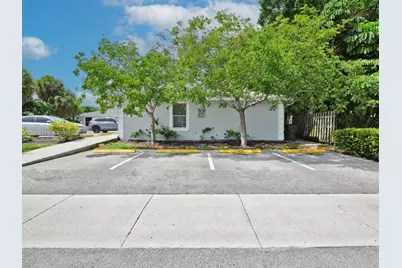 241 NW 40th St #3, Oakland Park, FL 33309 - Photo 18