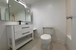900 Bay Dr, Miami Beach, FL 33141 - Photo 8