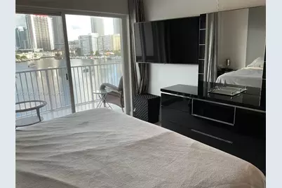 [Address not provided], Hallandale Beach, FL 33009 - Photo 22