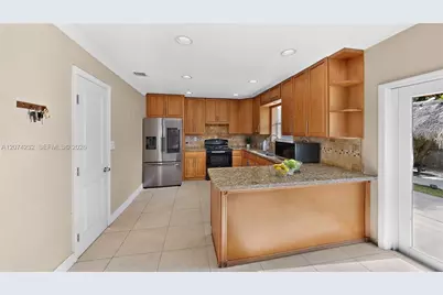 26201 SW 125th Ave, Homestead, FL 33032 - Photo 12