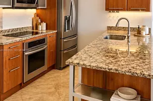 185 SW 7th St, Miami, FL 33130 - Photo 2