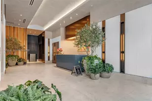 20 NE 11th St, Miami, FL 33132 - Photo 44