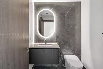 20 NE 11th Street #5102, Miami, FL 33132 - Photo 32