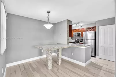 2803 N Oakland Forest Dr #206, Oakland Park, FL 33309 - Photo 1