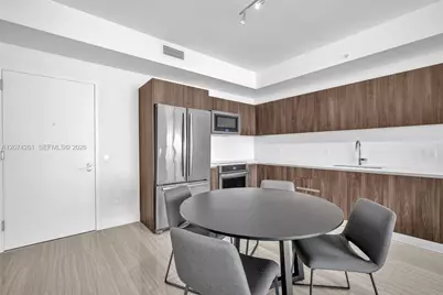 2960 NE 207th St #1102, Aventura, FL 33180 - Photo 2