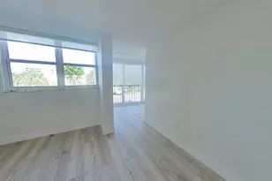 9431 SW 4th St, Miami, FL 33174 - Photo 4