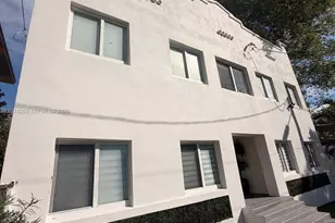 337 SW 10th Ave, Miami, FL 33130 - Photo 2