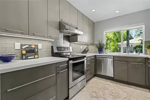 13 Dogwood Rd, Hollywood, FL 33021 - Photo 16