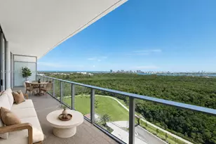2411 Laguna Cir, North Miami, FL 33181 - Photo 12