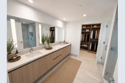 2411 Laguna Circle #1503, North Miami, FL 33181 - Photo 4