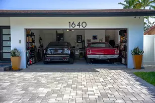 1640 NE 59th Pl, Fort Lauderdale, FL 33334 - Photo 40