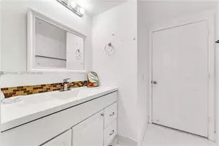 17145 N Bay Rd, Sunny Isles Beach, FL 33160 - Photo 32