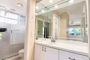 455 Paradise Isle Blvd, Hallandale Beach, FL 33009 - Photo 16
