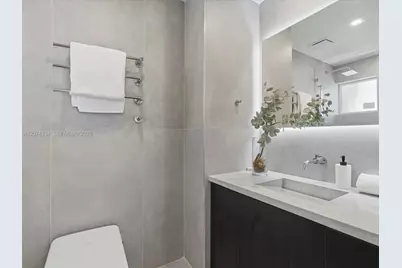 2945 Bridgeport Ave #E, Coconut Grove, FL 33133 - Photo 24