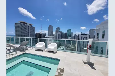 133 NE 2nd Ave #2419, Miami, FL 33132 - Photo 2