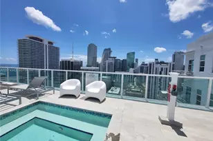 133 NE 2nd Ave, Miami, FL 33132 - Photo 2