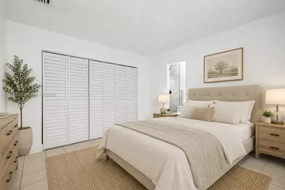 1020 NW 6th Ave #1, Fort Lauderdale, FL 33311 - Photo 8