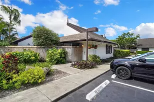 7762 SW 99th St, Miami, FL 33156 - Photo 2