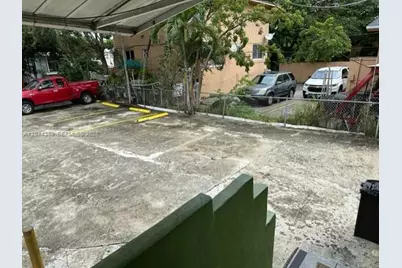 1639 NW 3rd St #7, Miami, FL 33125 - Photo 10