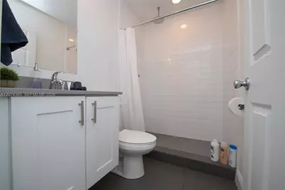 346 NW 35th St #3, Miami, FL 33127 - Photo 10