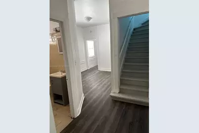 1545 NW 1st St #1537, Miami, FL 33125 - Photo 14
