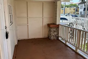 1545 NW 1st St, Miami, FL 33125 - Photo 2