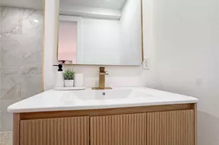 1300 NW 42nd St, Miami, FL 33142 - Photo 20