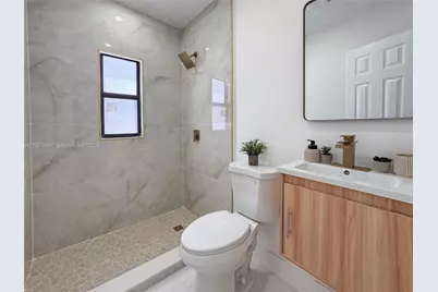 1300 NW 42nd St, Miami, FL 33142 - Photo 14