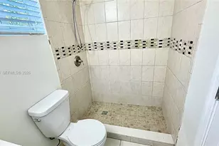 19505 SW 128th Ave, Miami, FL 33177 - Photo 10