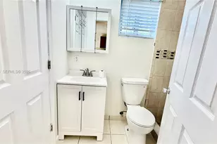 19505 SW 128th Ave, Miami, FL 33177 - Photo 12