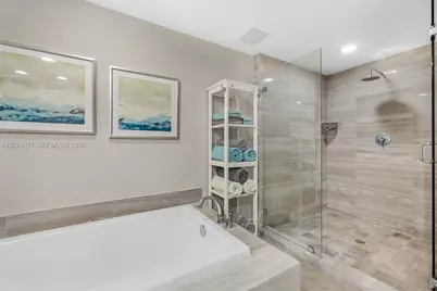 [Address not provided], Hollywood, FL 33019 - Photo 26