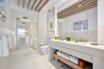 102 24th St #PH-1612, Miami Beach, FL 33139 - Photo 10