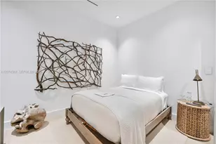 102 24th St, Miami Beach, FL 33139 - Photo 28