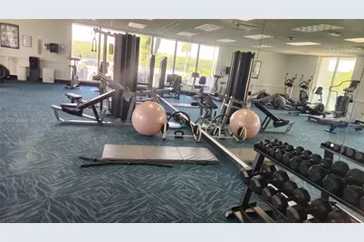 500 Bayview Dr #1725, Sunny Isles Beach, FL 33160 - Photo 28
