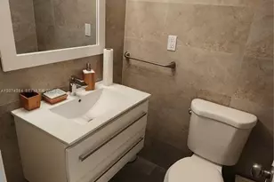 500 Bayview Dr, Sunny Isles Beach, FL 33160 - Photo 16
