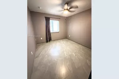 2057 Washington Ave #2, Opa-Locka, FL 33054 - Photo 6