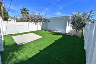 1041 NE 9th Ave, Fort Lauderdale, FL 33304 - Photo 4