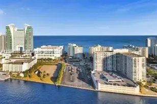 3725 S Ocean Dr, Hollywood, FL 33019 - Photo 4