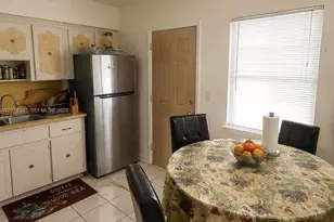 512 SW 10th St, Hallandale Beach, FL 33009 - Photo 24