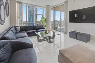 851 NE 1st Ave, Miami, FL 33132 - Photo 4
