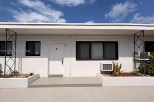811 81st St, Miami Beach, FL 33141 - Photo 12