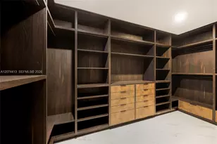 700 NE 24th St, Miami, FL 33137 - Photo 14