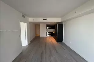 45 SW 9th St, Miami, FL 33130 - Photo 2