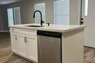 220 NE 12th Ave, Homestead, FL 33030 - Photo 10