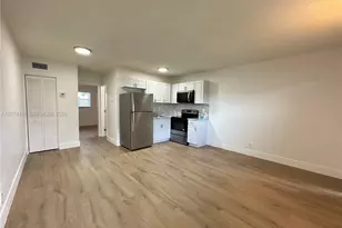 3616 NE 11th Ave, Oakland Park, FL 33334 - Photo 2
