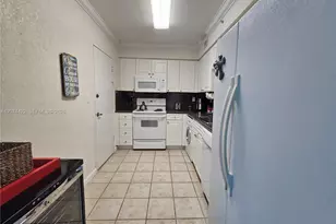 2501 S Ocean Dr, Hollywood, FL 33019 - Photo 12