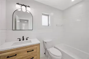 5420 Hollywood Blvd, Hollywood, FL 33021 - Photo 10