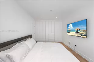 900 W 47th Ct, Miami Beach, FL 33140 - Photo 14