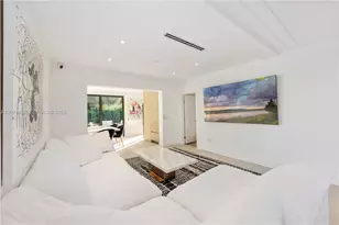 900 W 47th Ct, Miami Beach, FL 33140 - Photo 16